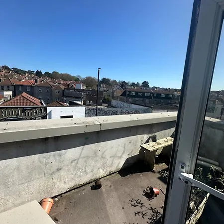 Maisonette Gloucester Rd Apartment Bristol